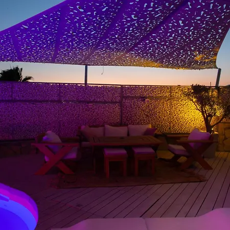 Villa 3bedroom With Pool And Sea Wiew In Bd447