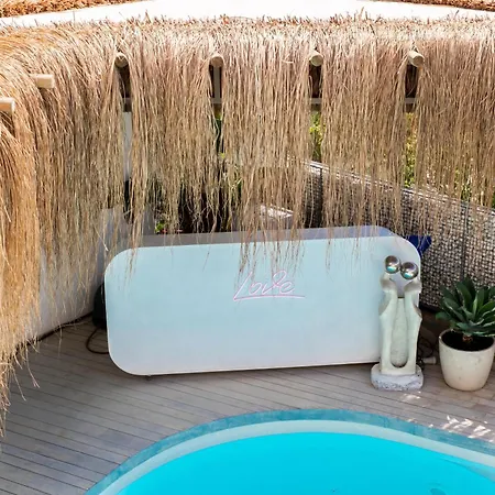 3bedroom With Pool And Sea Wiew In Bd447 Villa